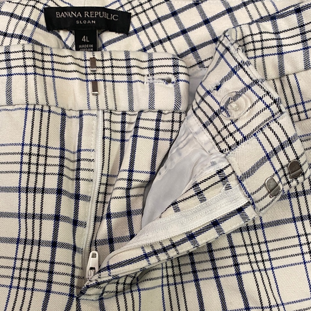 Banana Republic Black and White Plaid Straight Leg Pants - Picture 4 of 5